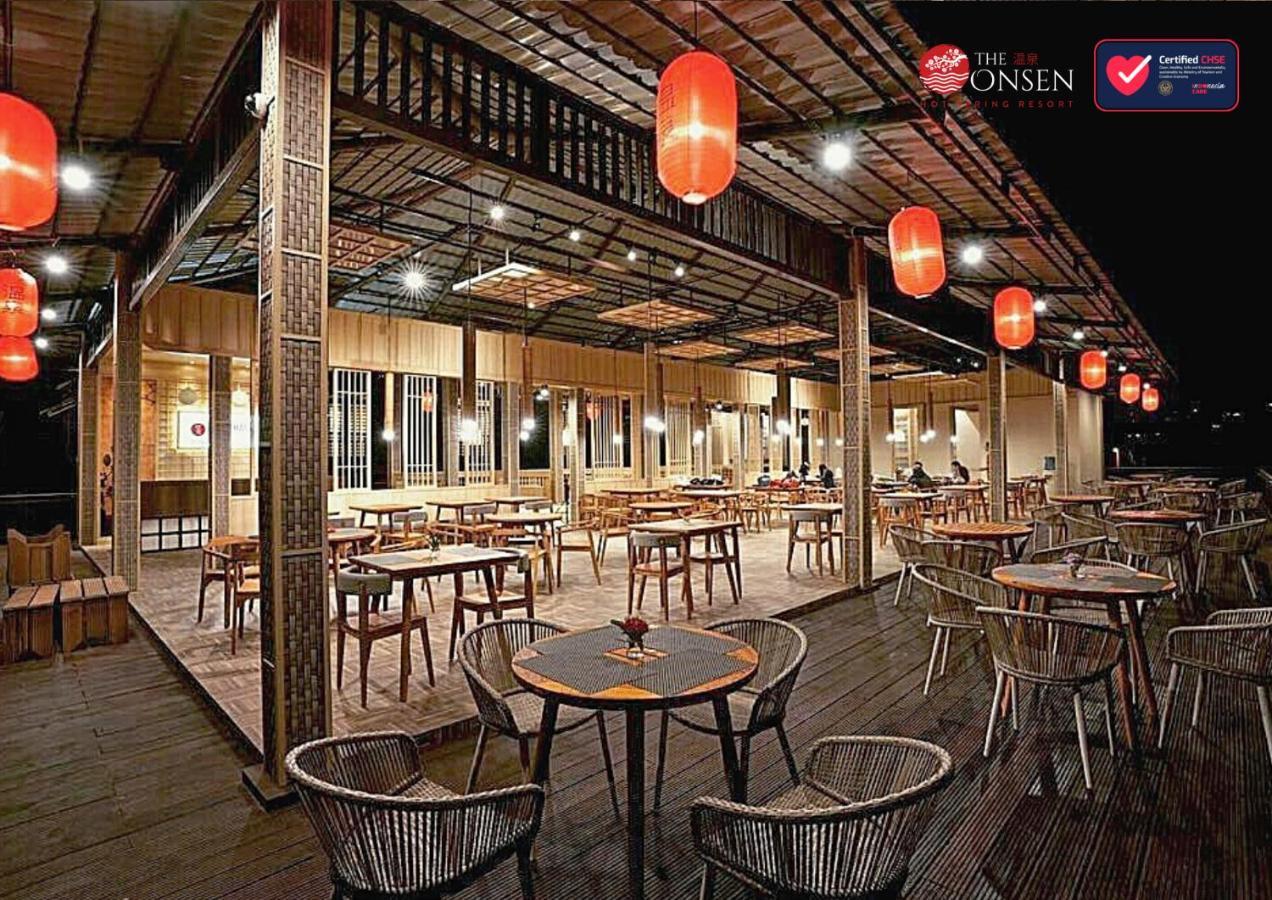 The Onsen Hot Spring Resort Batu  Εξωτερικό φωτογραφία
