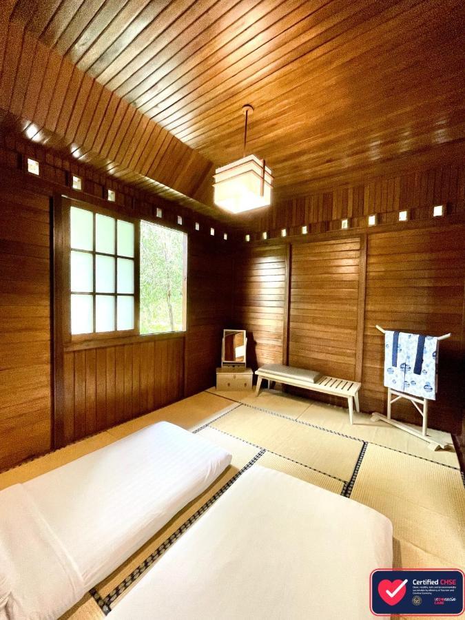 The Onsen Hot Spring Resort Batu  Εξωτερικό φωτογραφία